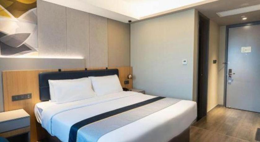 Home Inn Kunming Baita Road Куньмин Экстерьер фото