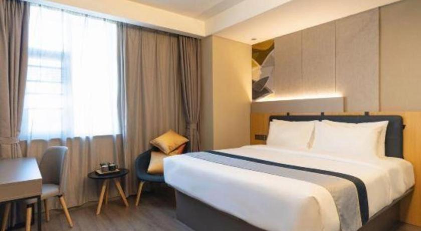 Home Inn Kunming Baita Road Куньмин Экстерьер фото