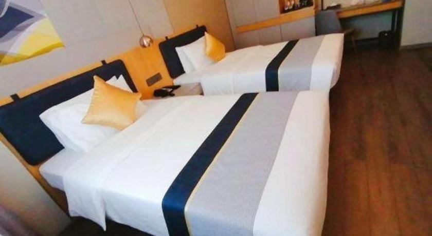 Home Inn Kunming Baita Road Куньмин Экстерьер фото