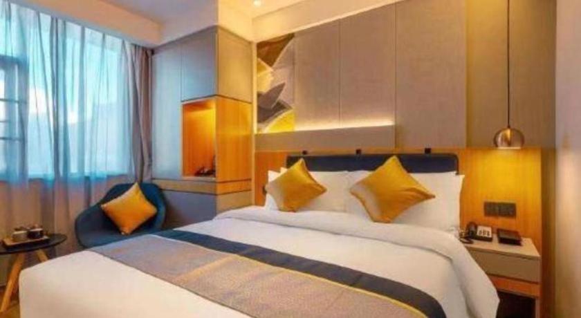 Home Inn Kunming Baita Road Куньмин Экстерьер фото